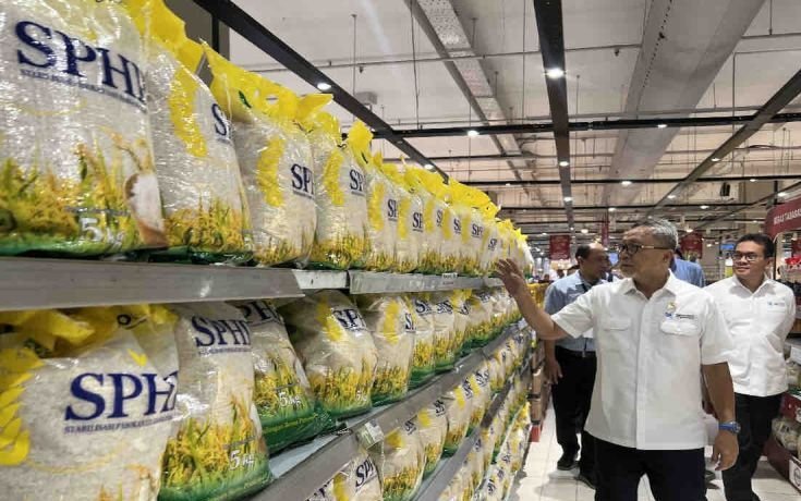 Cek Ketersediaan Beras, Mendag Temukan Harga di Atas HET