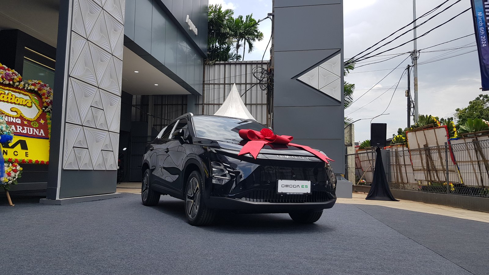 Chery Tuntaskan Pengiriman 1.000 Unit Omoda E5 kepada Konsumen di Indonesia