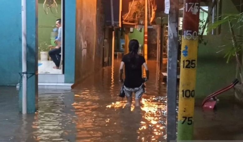 Jumat Pagi, 16 RT di Jakarta Terendam Banjir
