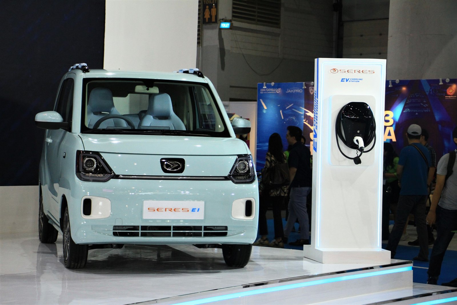 DFSK Hadirkan Merek Seres di Indonesia, Fokus Produksi Mobil Listrik