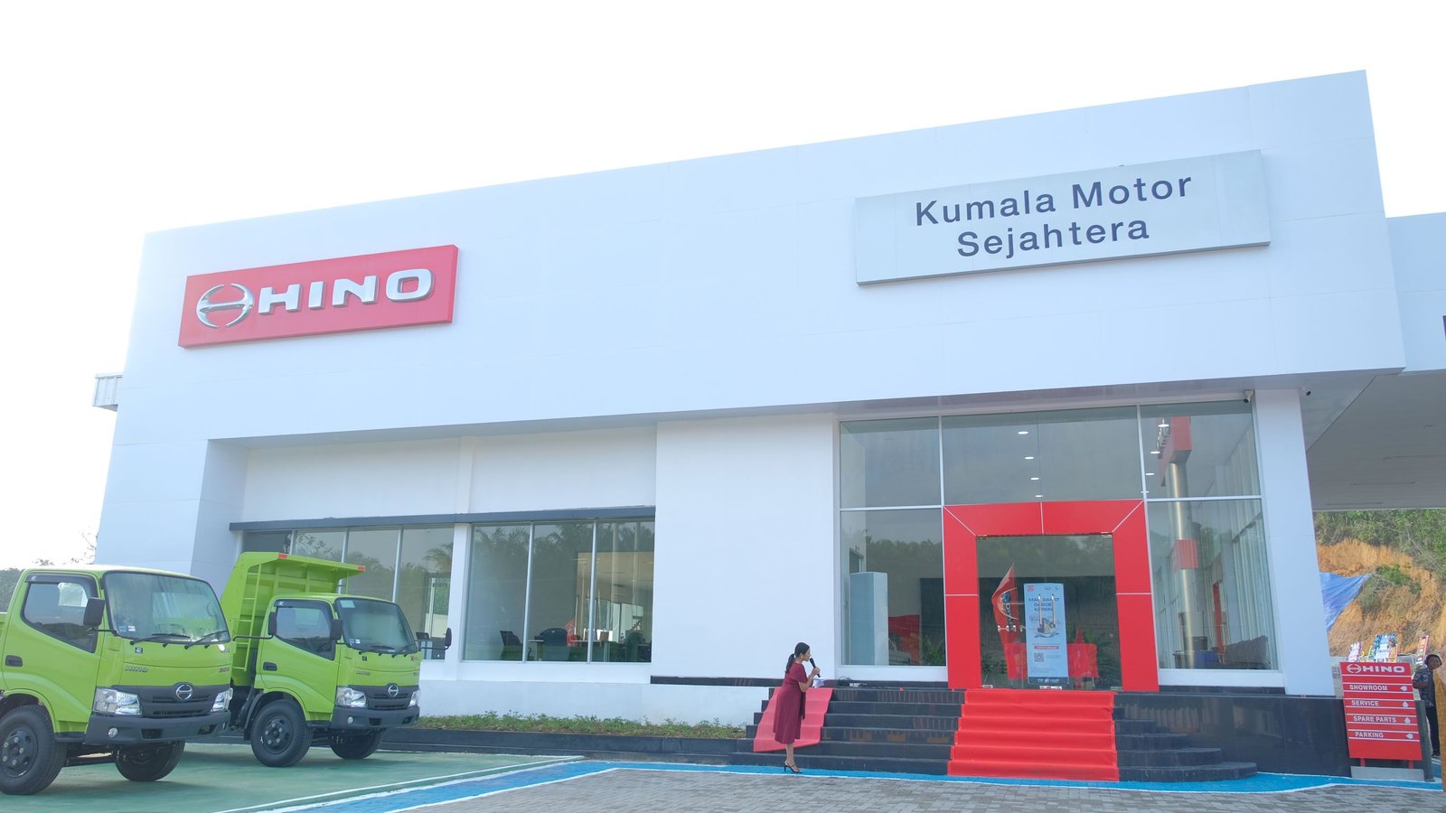 Hino Buka Dealer Baru di Balikpapan Kaltim, Siap Dukung IKN