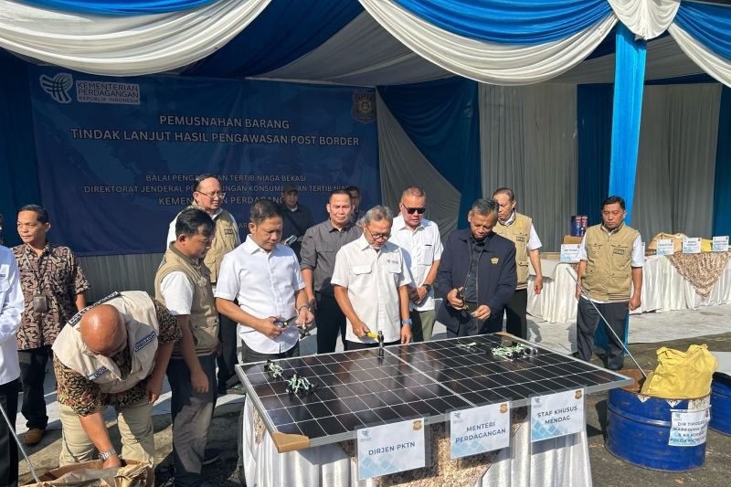 Kemendag Musnahkan Barang Impor Ilegal Senilai Rp9,3 Miliar