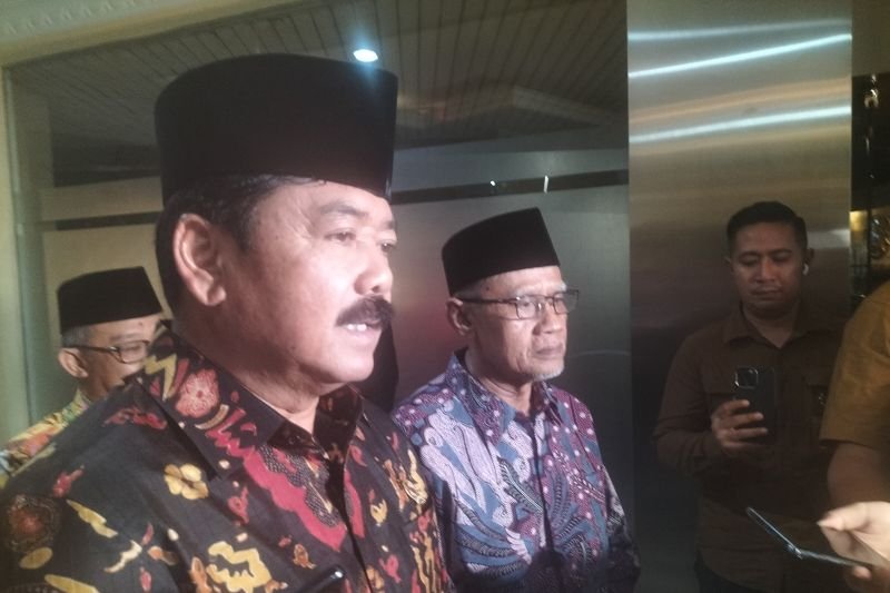 Ledakan di Gudang Polda Jatim, Menko Hadi: Perlu Diperbaiki demi Keamanan