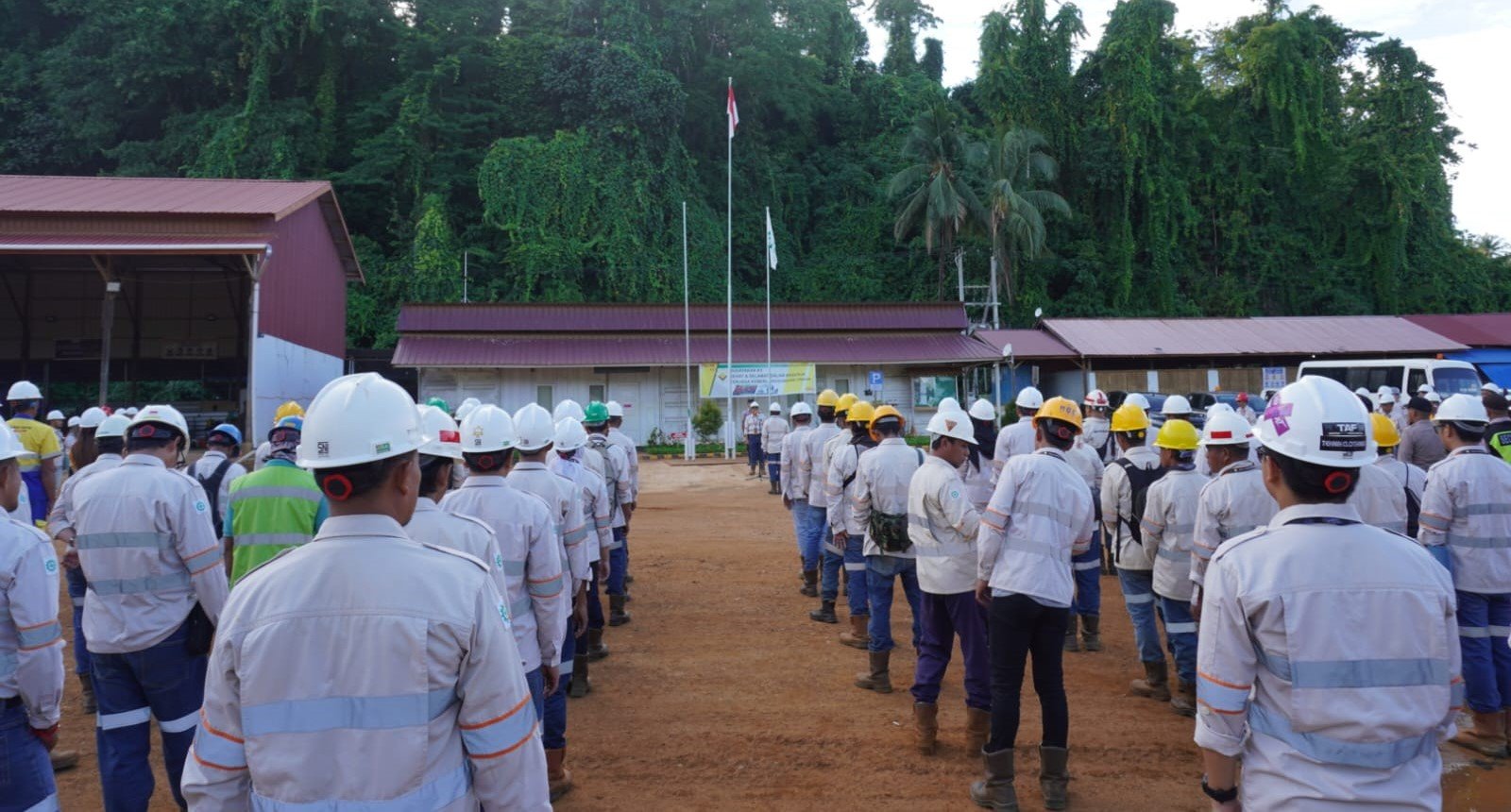 PT GKP berharap mampu mendorong roda perekonomian daerah, baik di wilayah lingkar tambang maupun Wawonii secara umum pasca keputusan sidang PTUN terkait Izin Pinjam Pakai Kawasan Hutan (IPPKH), Rabu (13/3/24). Foto: GKP