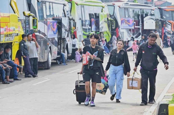 H-5 Lebaran, Penumpang Angkutan Umum Tembus Sejuta Orang Lebih