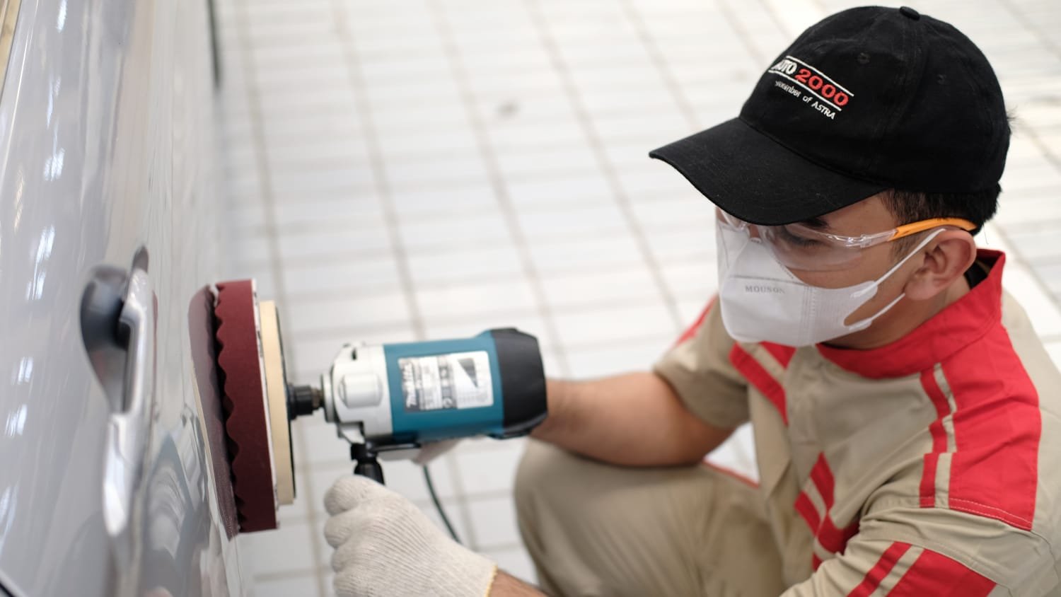 Bengkel Ini Bisa Dandanin Bodi Mobil Penyok, Ekspres Cuma 8 Jam