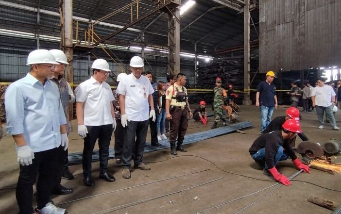 Mendag Musnahkan Baja Tulang Tak Sesuai SNI Senilai Rp257 Miliar