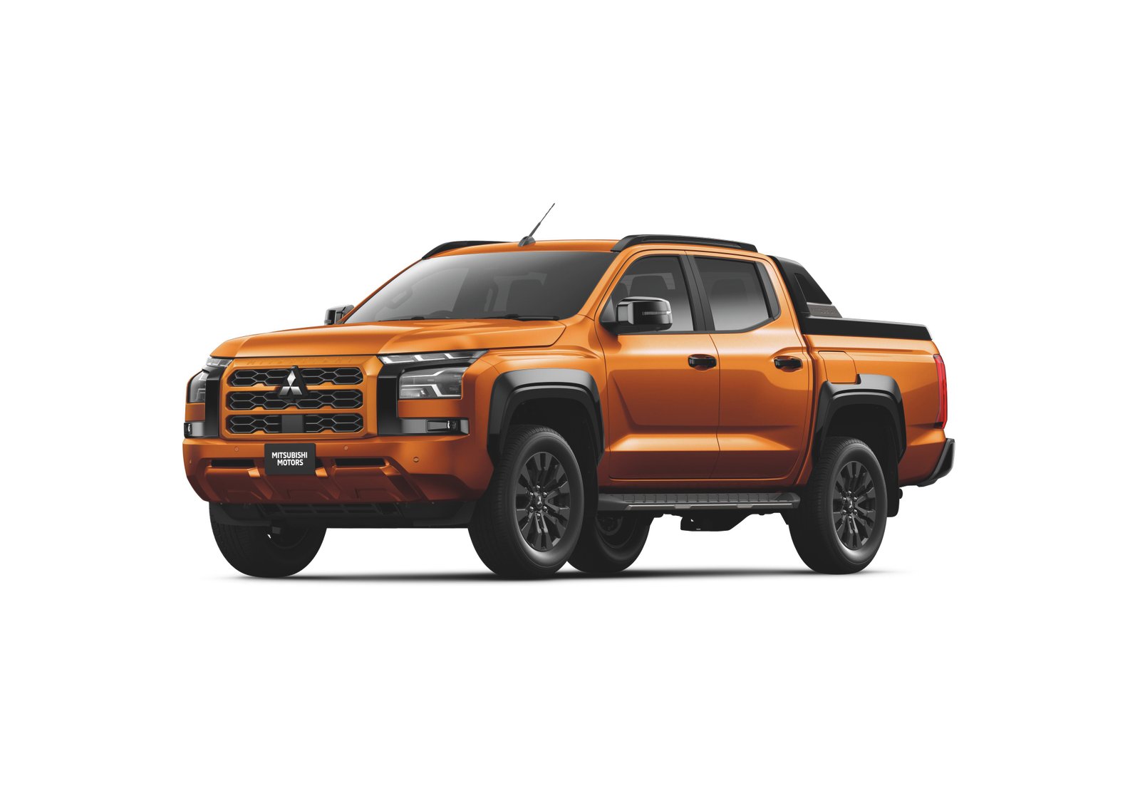 Mitsubishi All New Triton Raih Bintang Lima ANCAP 2024