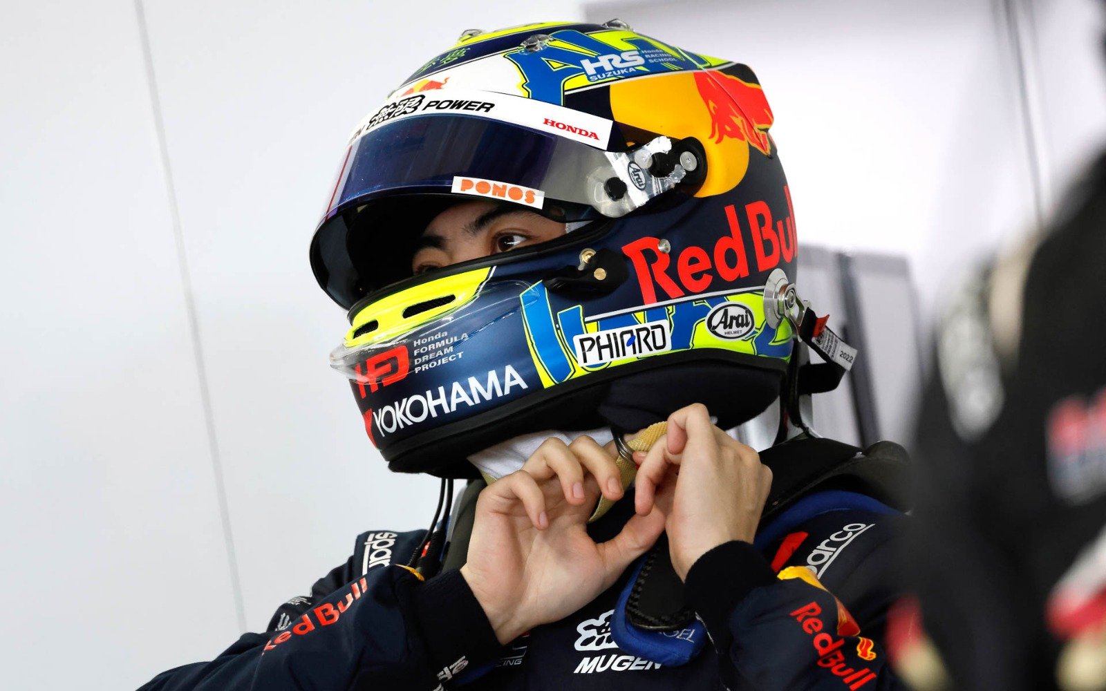 Pembalap Ayumu Iwasa akan Tampil Perdana di Sesi Latihan Bebas F1 Jepang 2024