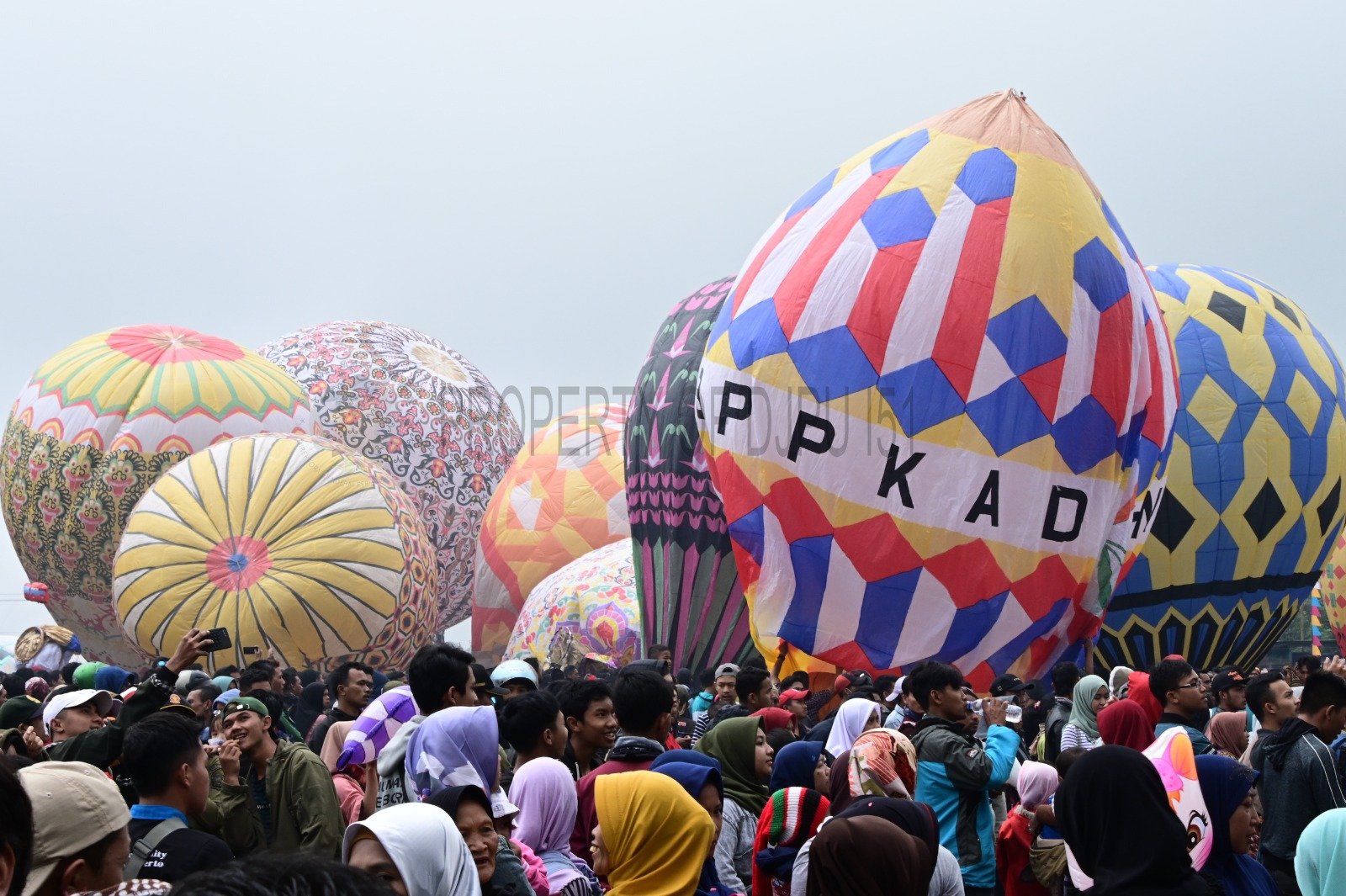Kemenhub Larang Penerbangan Balon Udara, Cek Syarat dan Ketentuannya