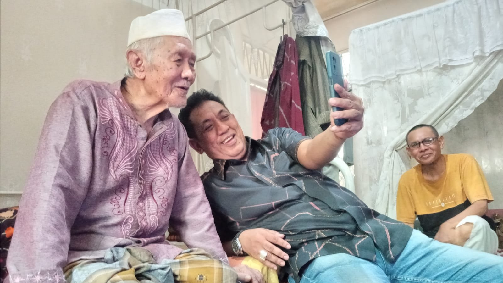 HUT Ke-21 Tanah Bumbu, Jayadi Hasan Restui SBR Maju Bupati