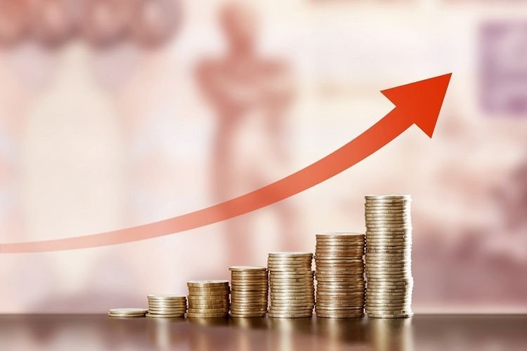 Menjaga Permintaan dan Stabilitas di Tengah Tekanan Ekonomi