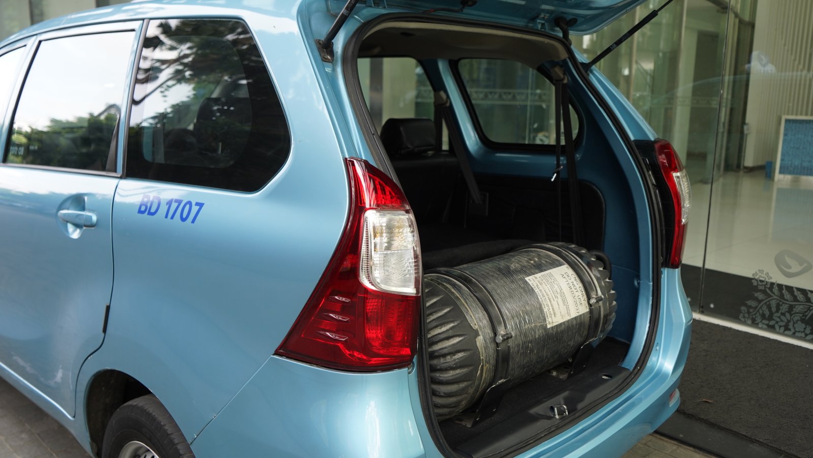 Taksi CNG Ini Sanggup Kurangi Polusi Udara, Kok Bisa?