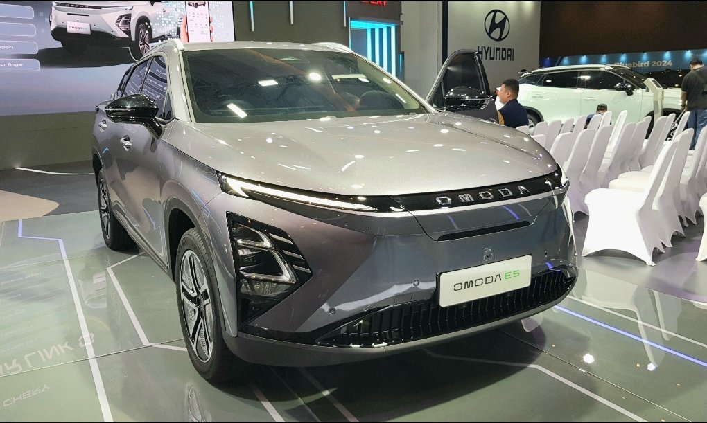 Chery menghadirkan fitur Car Link O pada Omoda E5. Foto: apakabar.co.id/DF