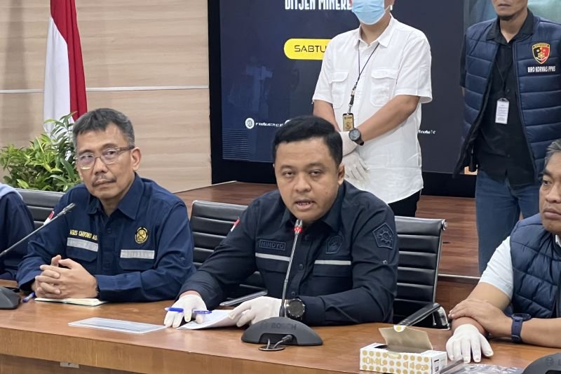 ESDM Tangkap WNA China Pelaku Tambang Emas Ilegal