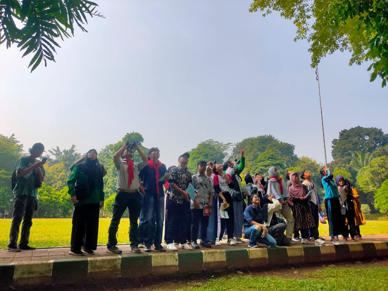 Belantara Gelar Identifikasi Biodiversitas di Taman Heulang Bogor, 15 Jenis Burung Ditemukan