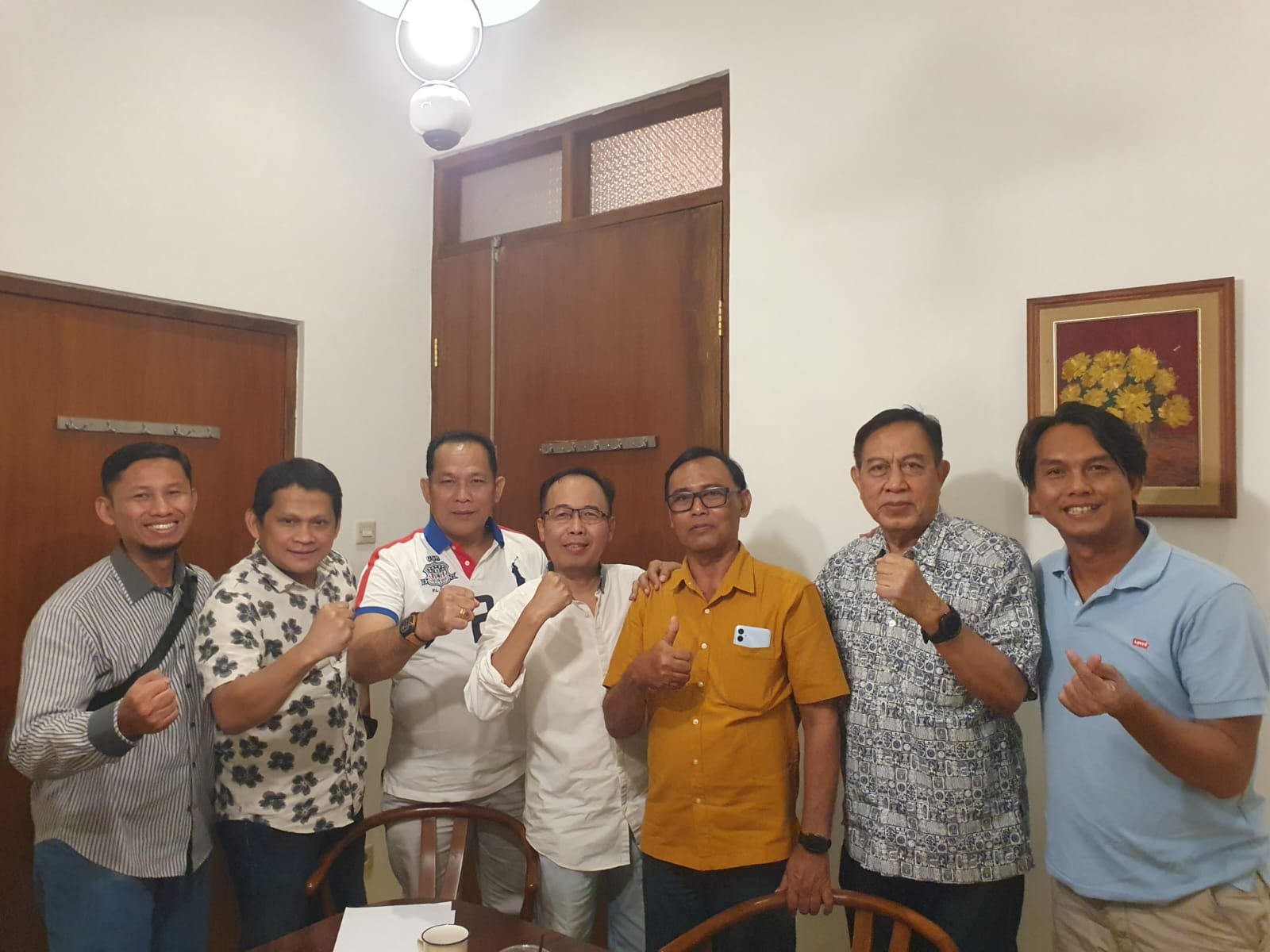 Tujuh Partai Politik bersatu untuk melawan PDIP dalam Pilkada Solo 2024 mendatang. Foto: istimewa