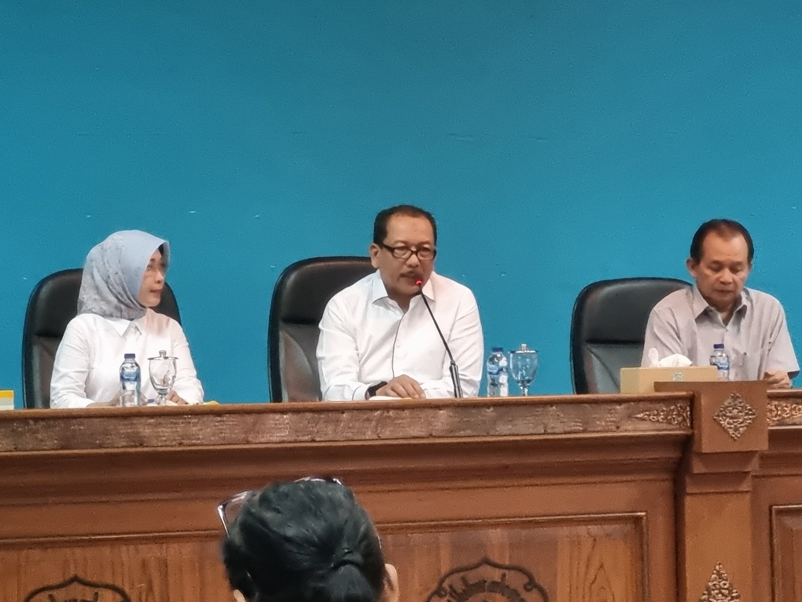 Jaksa Agung Muda Kejagung, Bambang Sugeng Rukmono akan dikukuhkan jadi guru besar UNS, Jumat (28/6) besok.