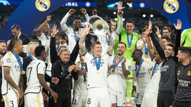 Perpisahan Indah Toni Kroos Bawa Real Madrid Raih La Decimoquinta 