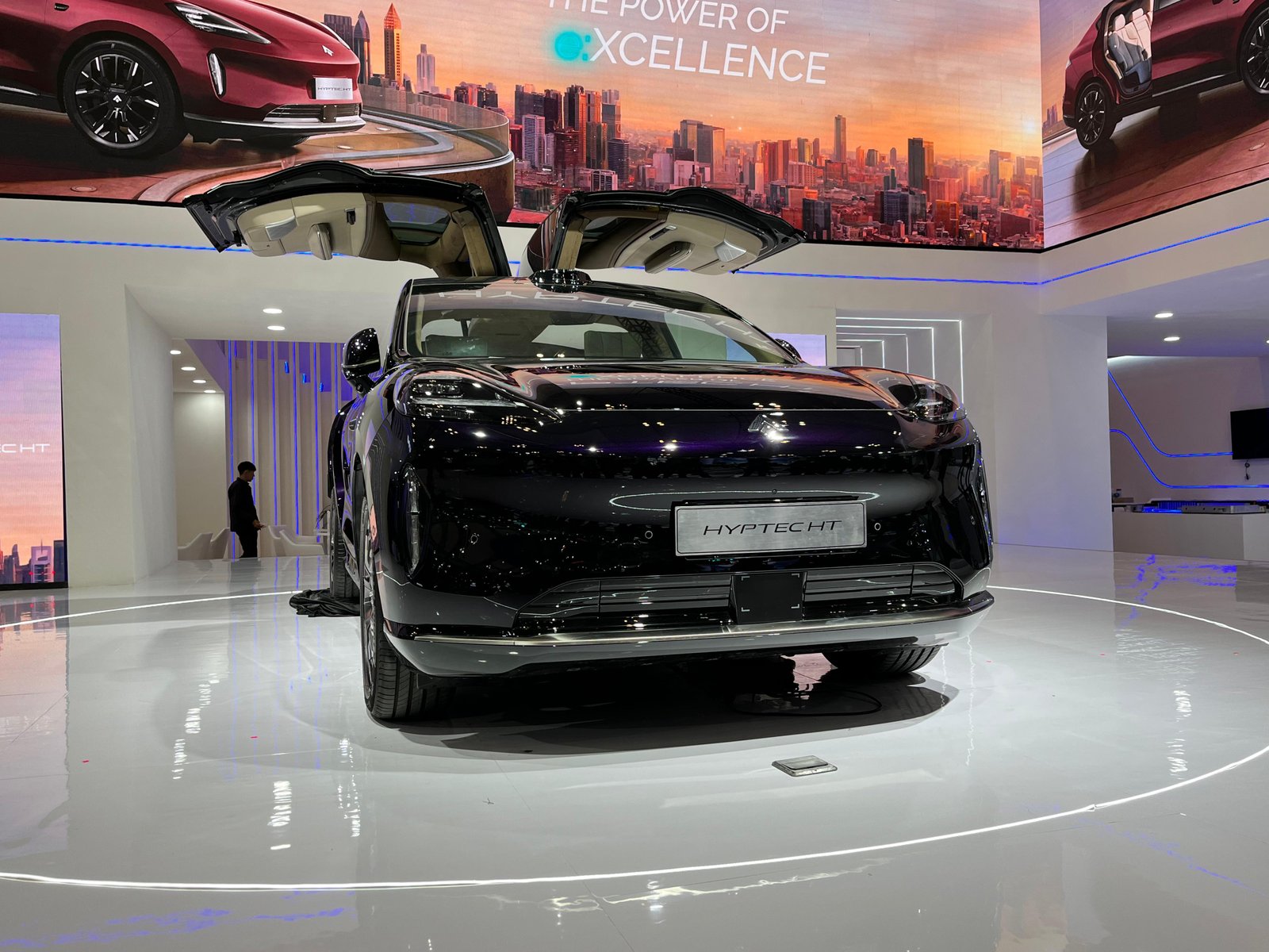 Mobil listrik AION Hyptec HT melantai di GIIAS 2024. Foto; apakabar.co.id/Farhan