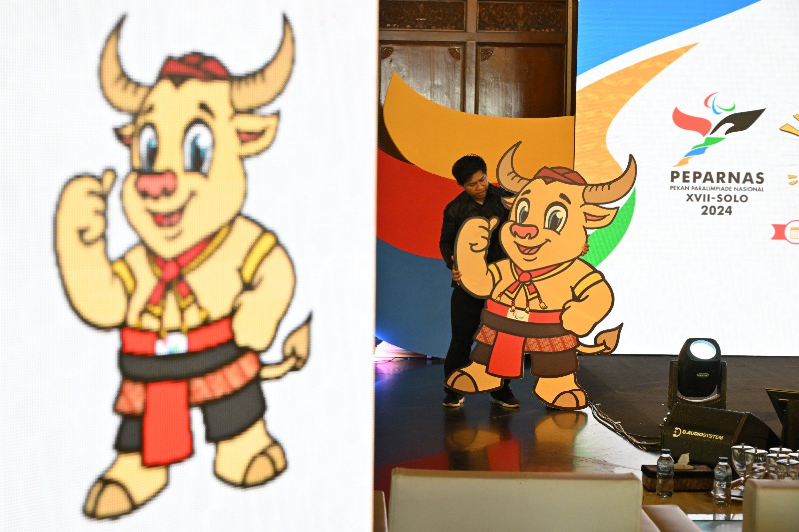 Resmi Diluncurkan, Gibran Ungkap Alasan Kebo Bule Jadi Maskot Peparnas 2024
