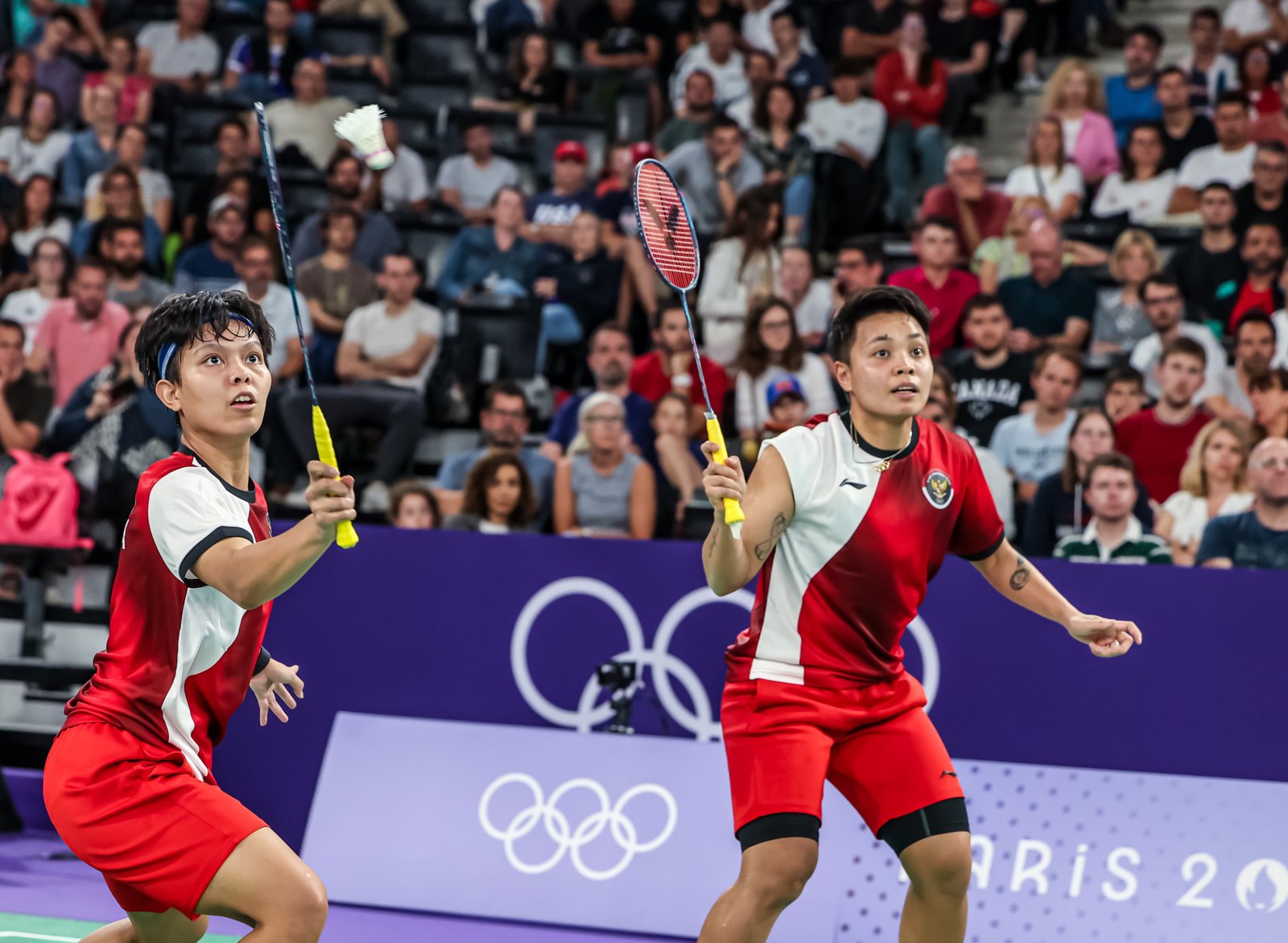 Ganda putri Indonesia, Apriyani Rahayu/Siti Fadia Silva Ramadhanti saat tampil di Olimpiade Paris 2024. Foto: dok. PBSI