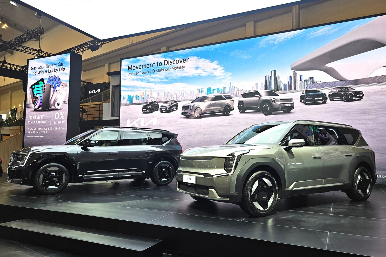 Kia EV9 GT-Line dan EV9 Earth hadir di GIIAS 202. Foto: dok. Kia