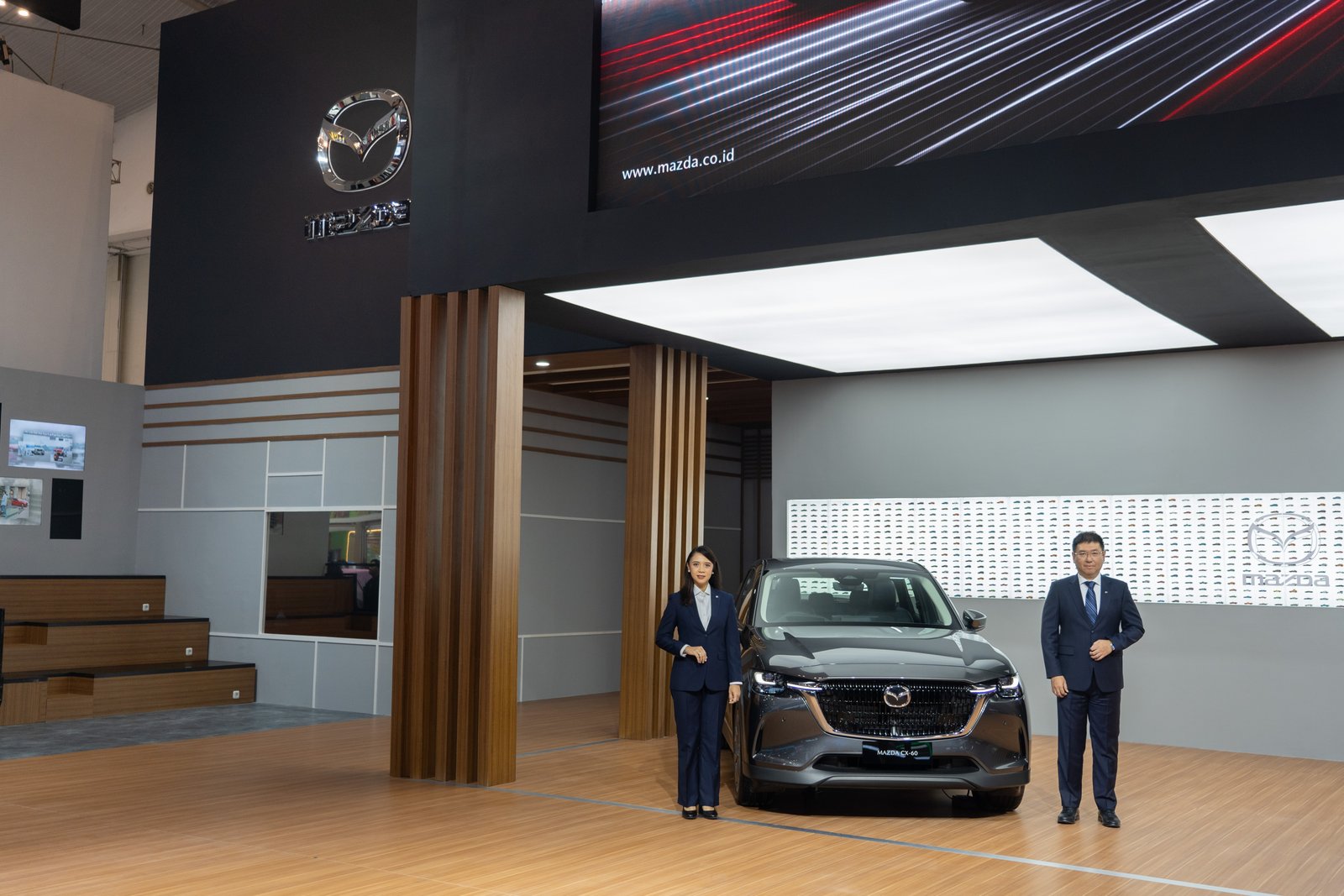 Mazda CX-60 Pro Melantai di GIIAS 2024, Usung Filosofi Kodo Design