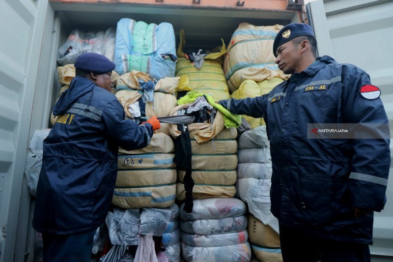 KPPI Hentikan Penyelidikan Safeguard Measure Impor Pakaian
