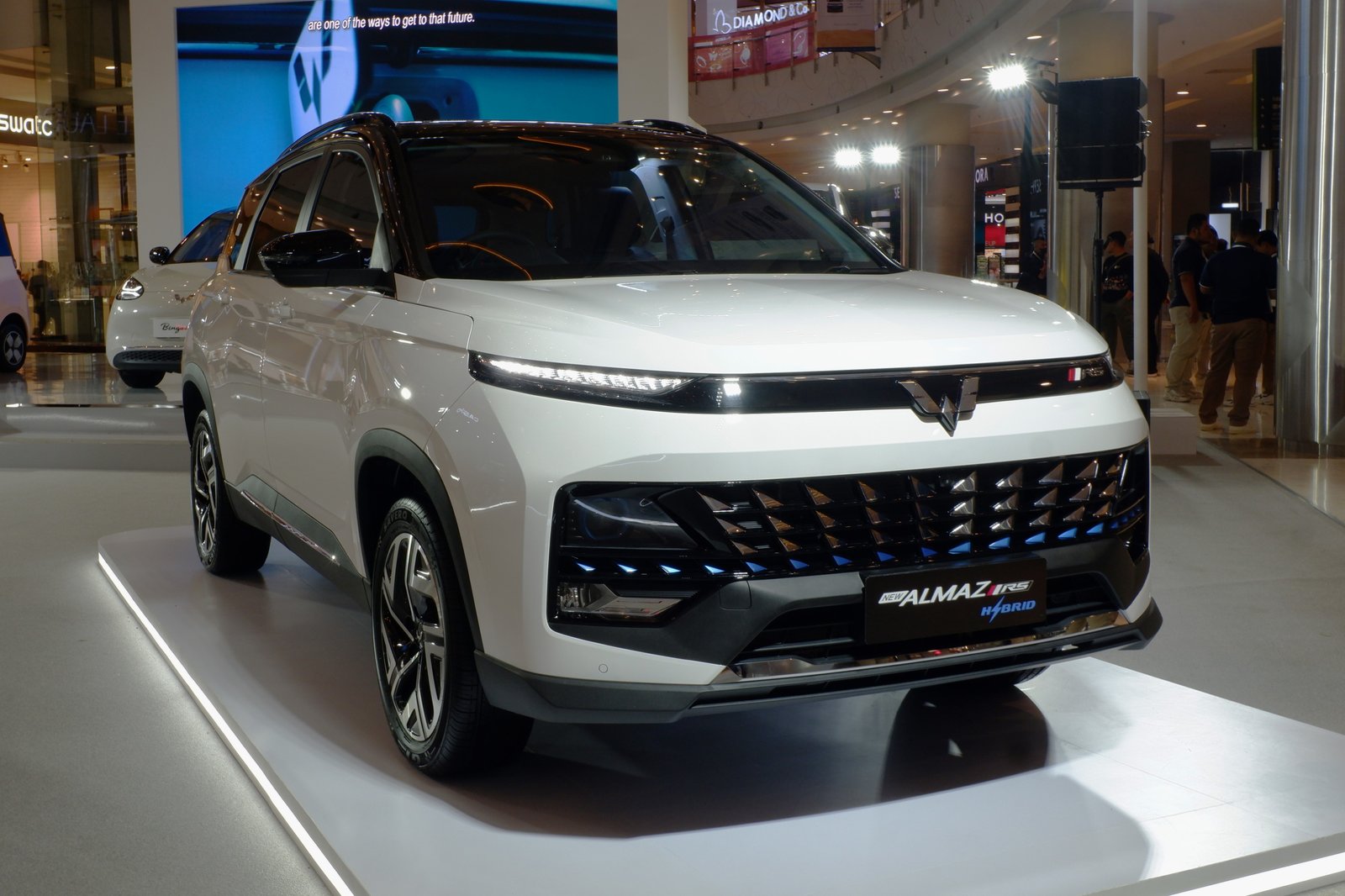 Wuling menawarkan program penjualan sepanjang Juli 2024. Foto: dok. Wuling