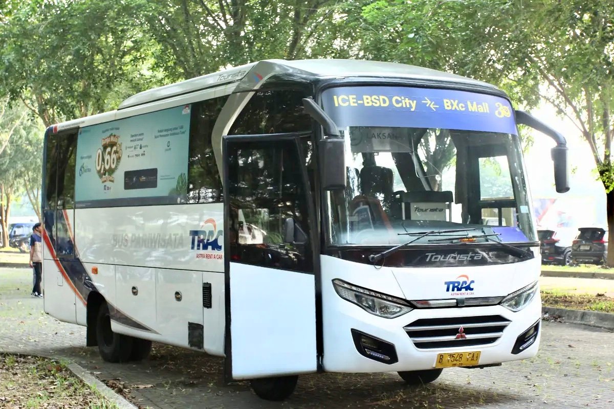 GIIAS 2024 menyiapkan shuttle bus gratis dan kantong parkir untuk pengunjung. Foto: dok. Trac