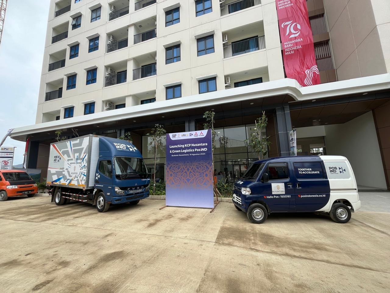 Mitsubishi L100 EV dan Fuso eCanter Jadi Kendaraan Logistik Pos Indonesia di IKN. Foto: dok. Mitsubishi