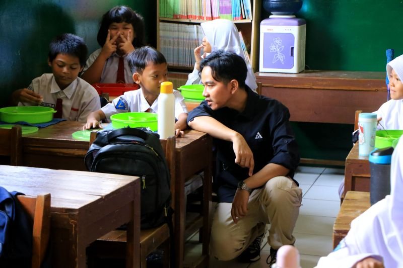 Makan Bergizi Gratis, JPPI: Hanya Pencitraan dan Buang Anggaran Percuma