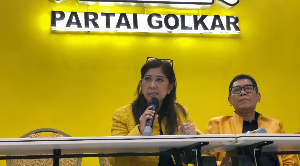 Wakil Ketua Umum Partai Golkar Meutya Viada Hafid menilai keputusan Airlangga Hartarto mundur dari jabatannya sebagai Ketua Umum Partai Golkar dilakukan tanpa ada paksaan dari pihak mana pun. Foto: apakabar.co.id/ Andrew Tito