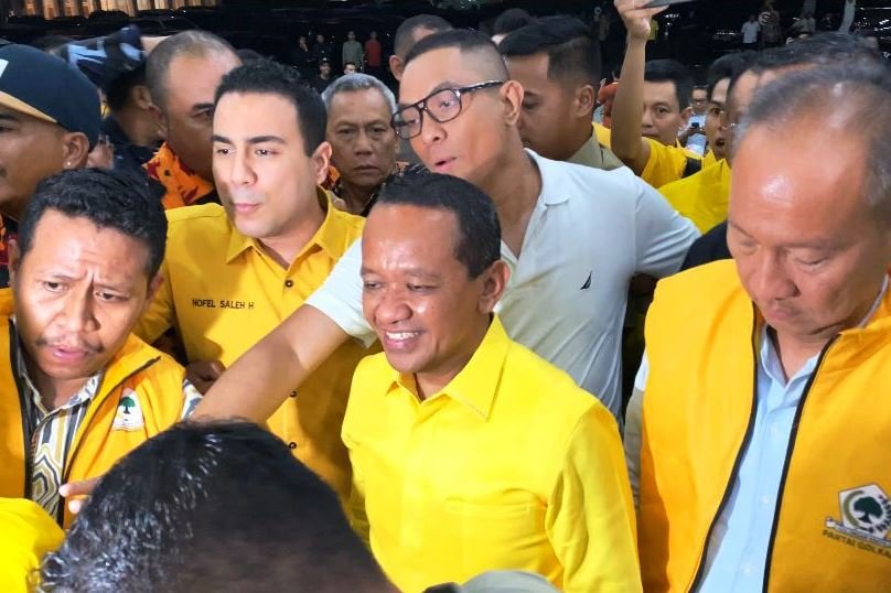 Bahlil Daftar Ketum Golkar, Pekik Ampi Bergema