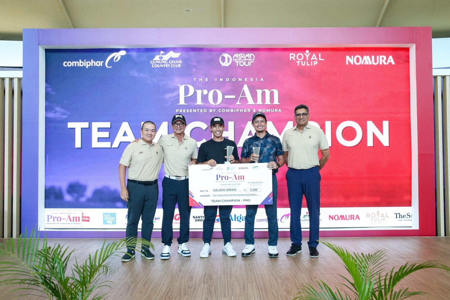 Duet Pegolf Malaysia-Indonesia Juara Beregu Pro-Am Presented by Combiphar 2024