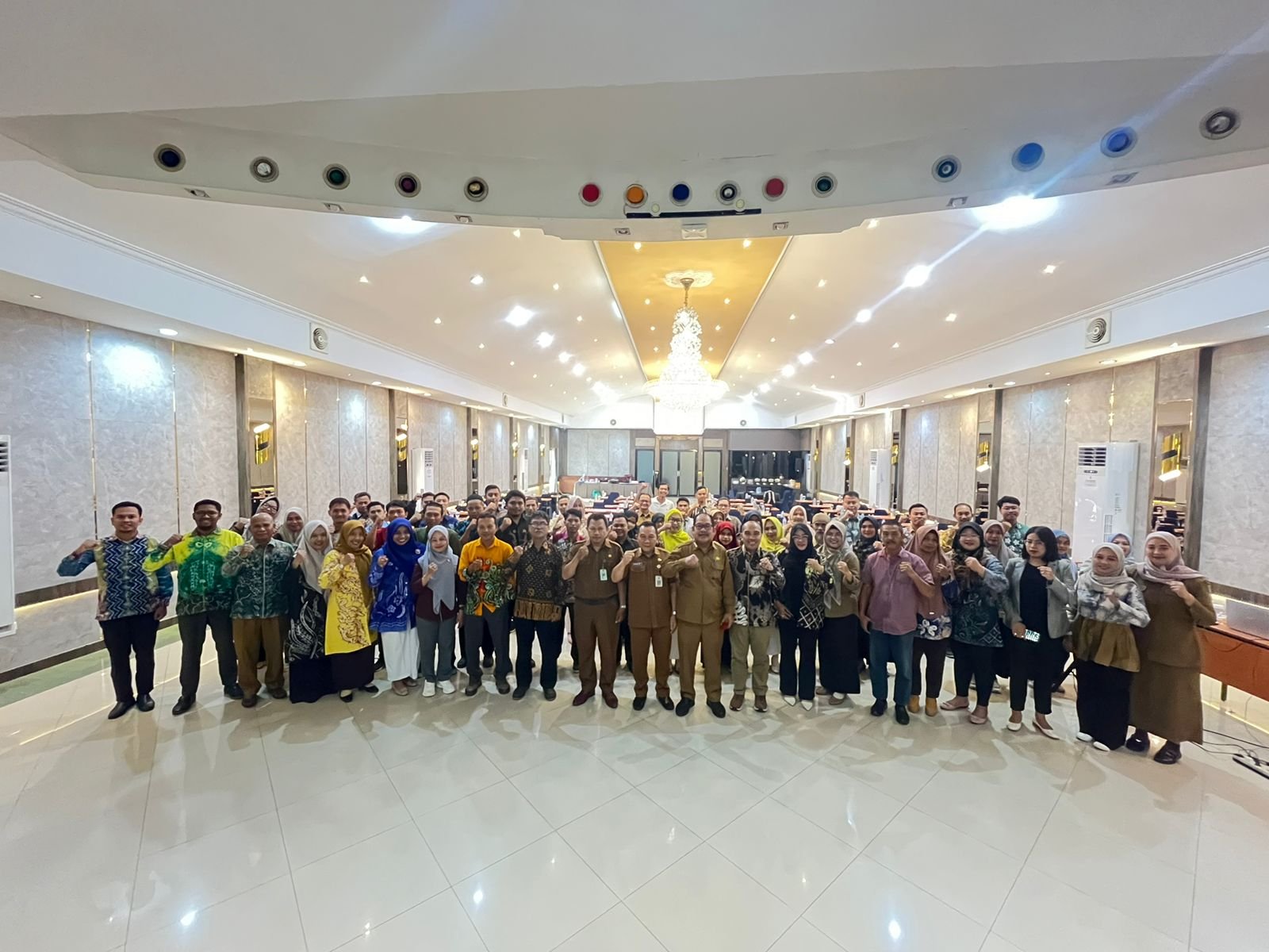 Tegur Kadisdik yang Merokok, Guru di Kalsel Banjir Dukungan Publik