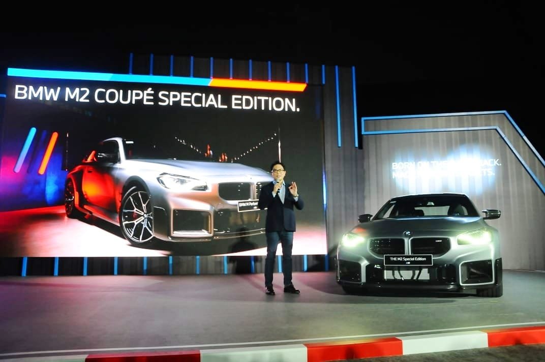 BMW meluncurkan dua model M Series terbaru, yaitu M2 Special Edition dan M4 CS. Foto: apakabar.co.id/BS