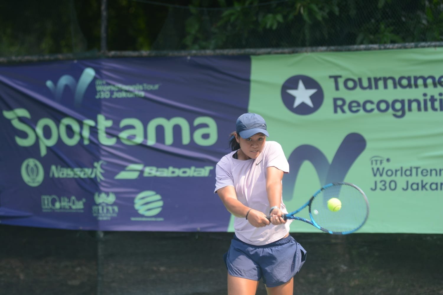 Petenis Putri Indonesia Hadapi Wakil Thailand di Perempat Final Sportama ITF Junior