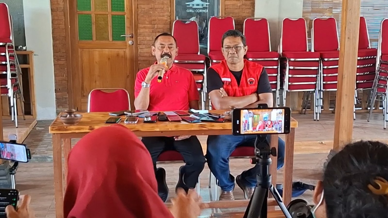 Kaget Kadernya Terjerat Kasus Korupsi, PDIP Akan Pecat Kevin Fabiano 