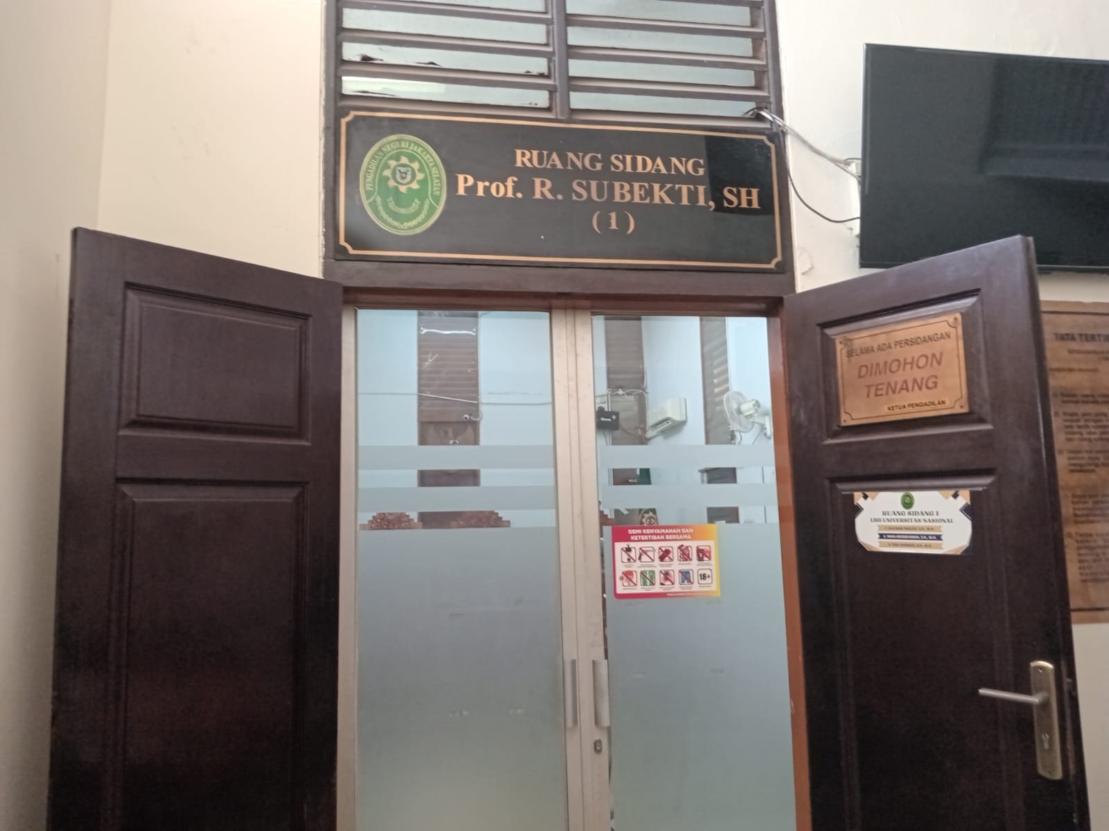 Ruang Sidang 1 (Prof.R.Subekti,SH) Pengadilan Negeri Jakarta Selatan, tempat sidang pertama gugatan praperadilan Gubernur Kalimantan Selatan Sahbirin Noor usai ditetapkan sebagai tersangka oleh KPK. Foto: apakabar.co.id/Muhammad Hasbi Asidiki