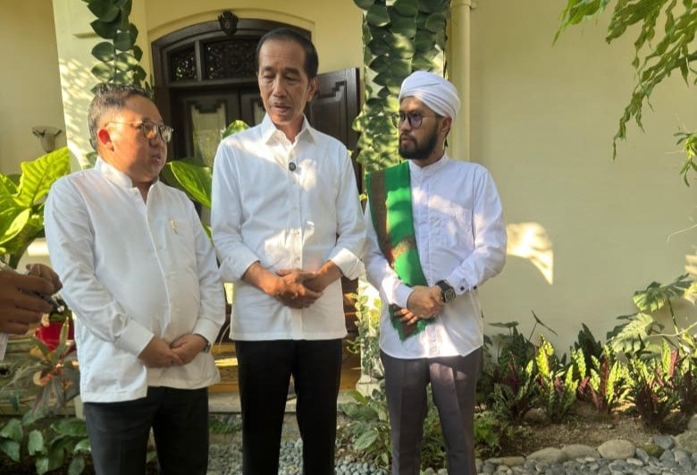 Jokowi Nitip Pembangunan Banjar ke Tamliha-Habib