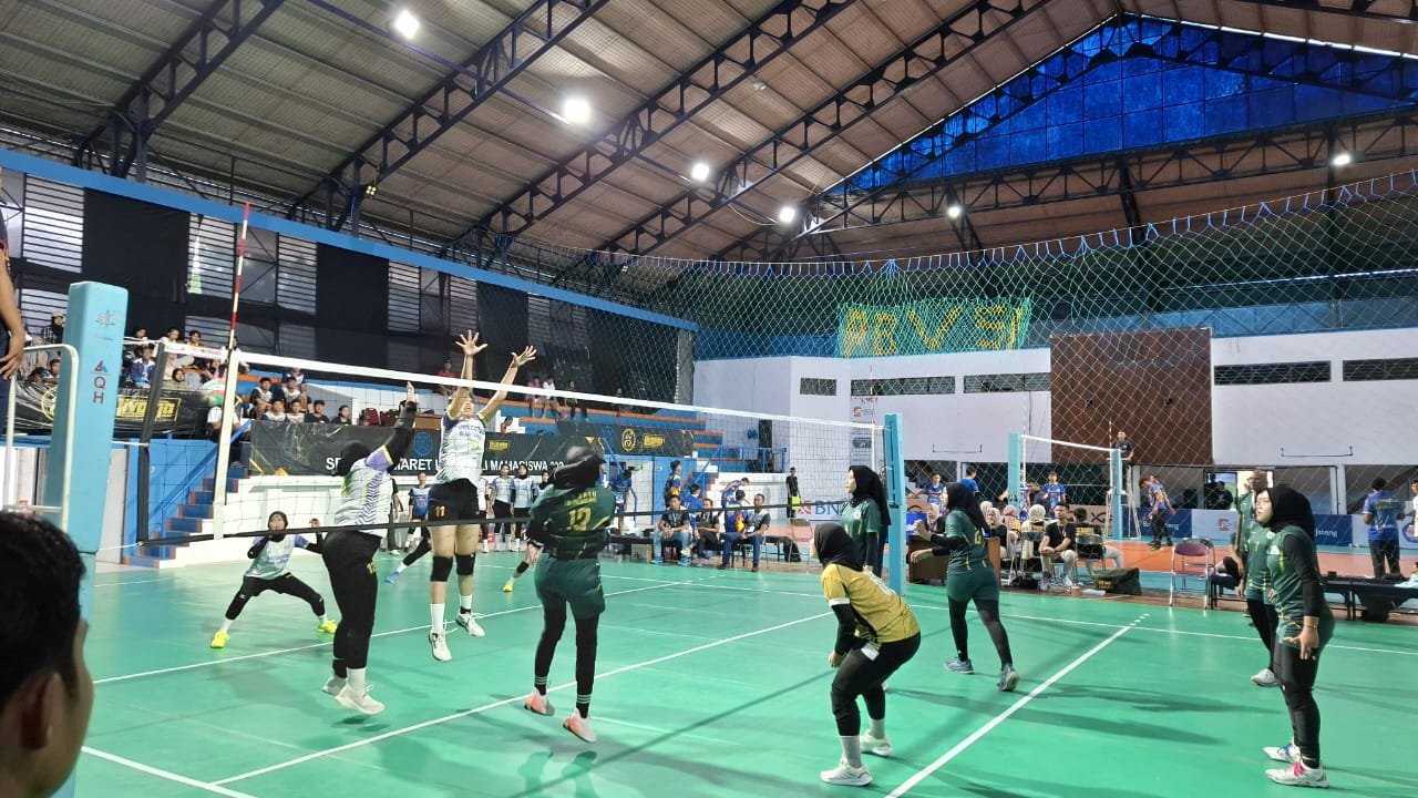 Liga Bola Voli Mahasiswa 2024 Akan digelar di  GOR Universitas Sebelas Maret (UNS) Surakarta, 4-9 November 2024. Foto: apakabar.co.id/Fernando Fitusia 