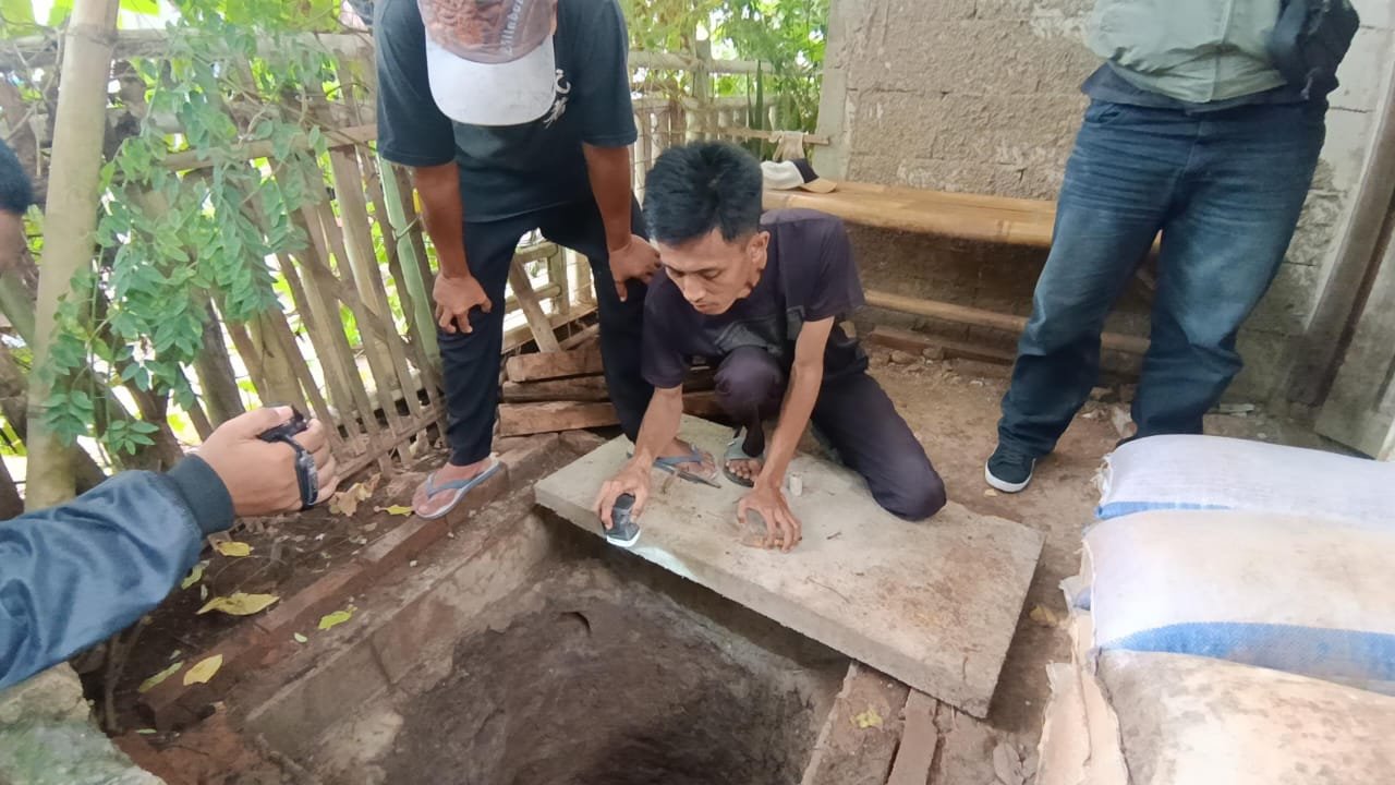 Warga Cianjur Heboh Temukan Lubang Misterius saat Gali Sumur