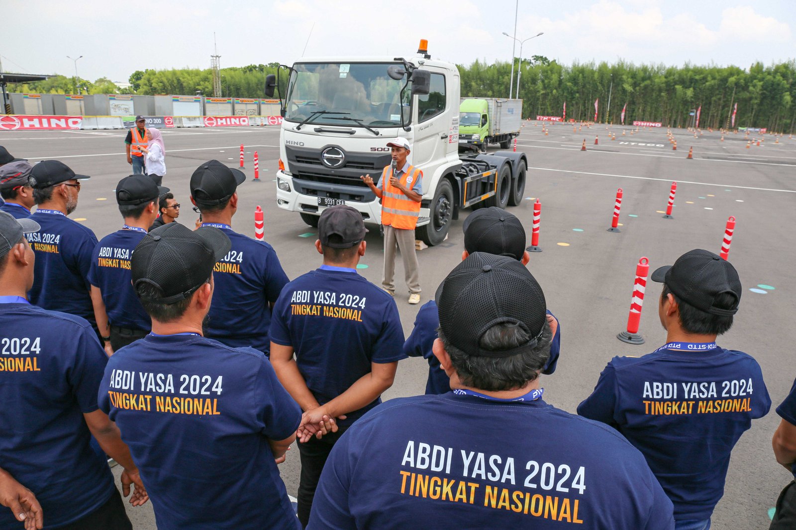 Peserta Abdiyasa Kemenhub 2024 Kunjungan ke Hino HTSCC, Purwakarta, Kamis (7/11). Foto: dok. HMSI