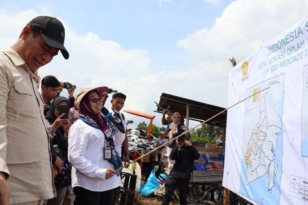 Mentan Amran: Dua Faktor Penting agar Milenial Mau Bertani