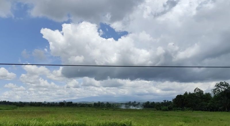 Gunung Raung Erupsi dengan Tinggi Kolom Abu 2.000 Meter