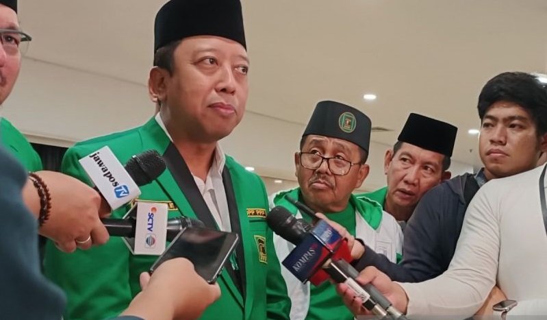 Masukan Jokowi hingga Terbang ke Makassar, Rommy Jagokan Amran Jadi Ketum PPP