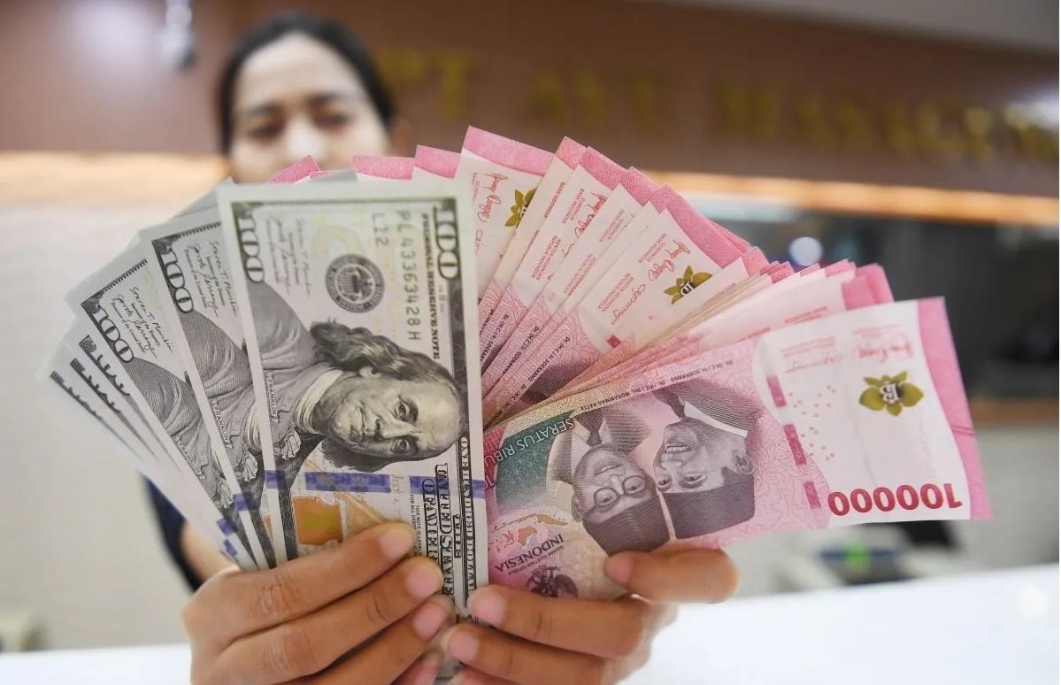 BREAKING! Rupiah Sentuh Level Terendah Sejak Krisis 1998