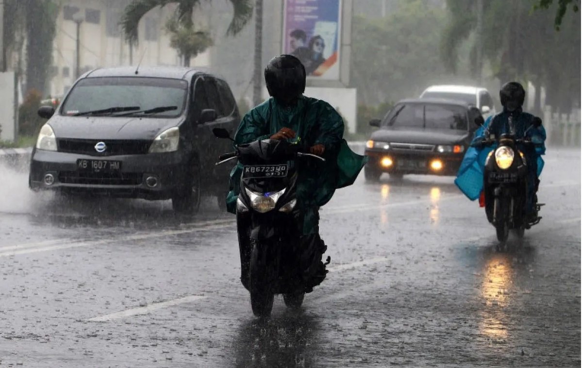 Cuaca Rabu di Kota-Kota Besar Indonesia, BMKG: Diprakirakan Terjadi Hujan